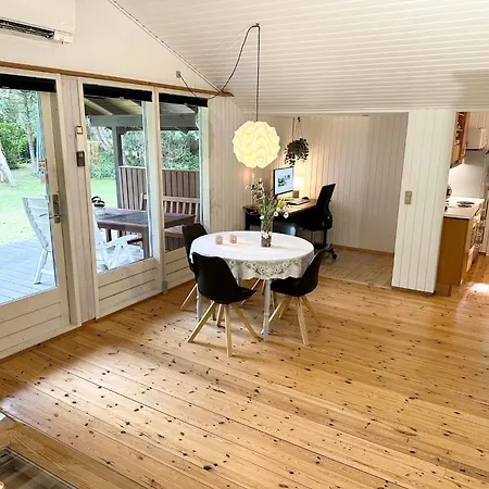Idyllic Close To & Amazing Nature Holiday home
