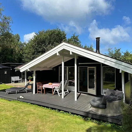Idyllic Close To & Amazing Nature * Vejby