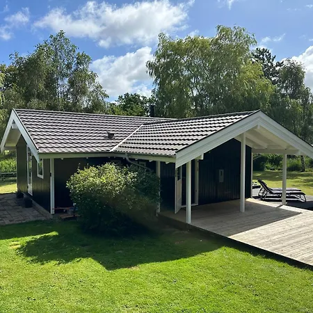 Idyllic Close To & Amazing Nature Holiday home *